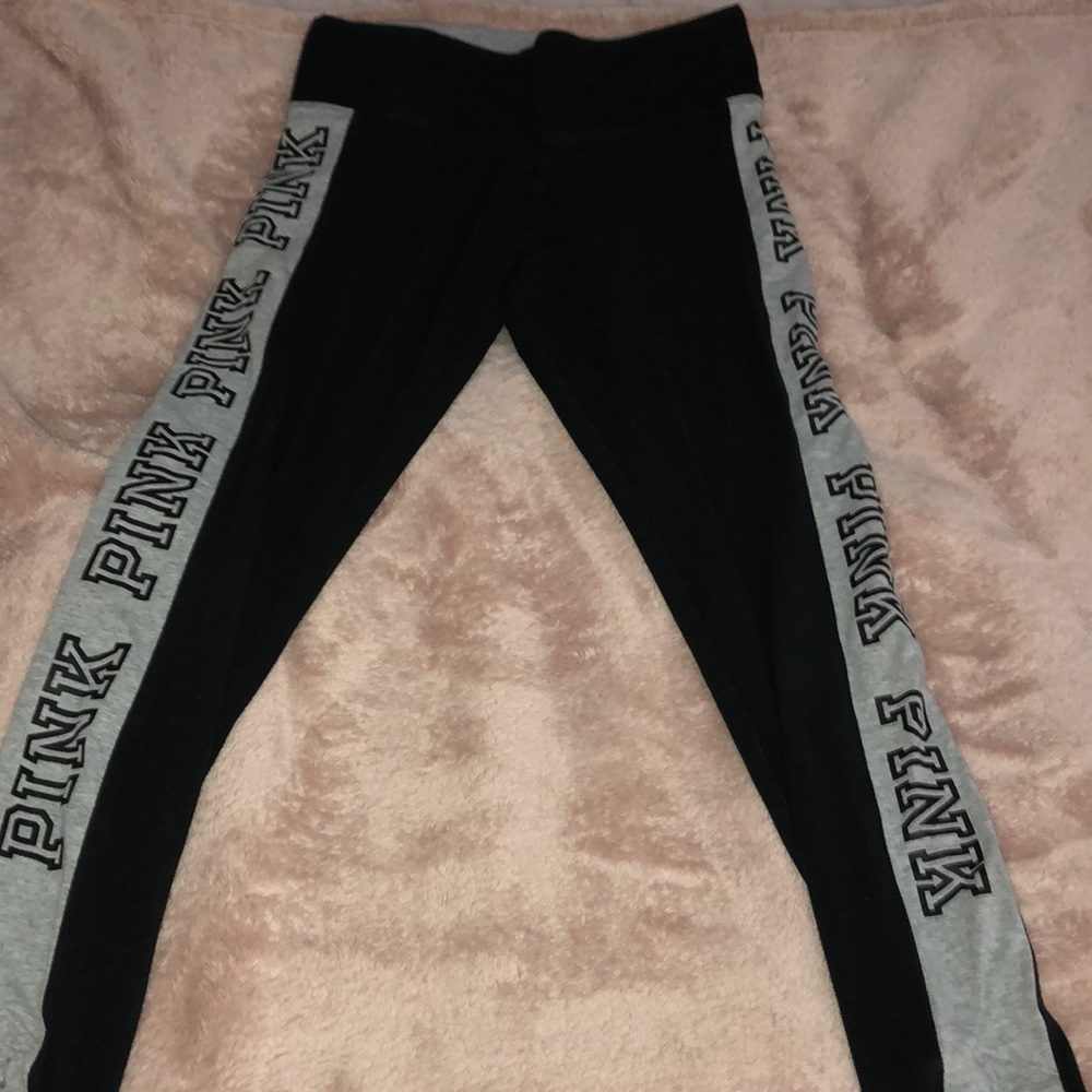 PINK Victoria’s Secret yoga leggings